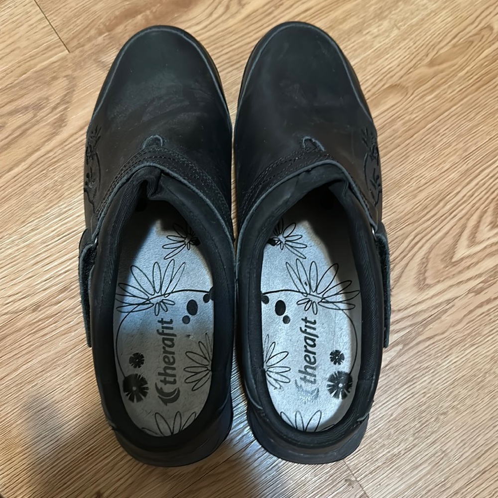 Therafit clogs, black, size 40, like new